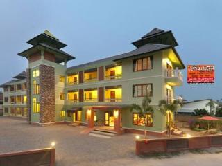 I Garden Hotel Ipoh Exterior foto